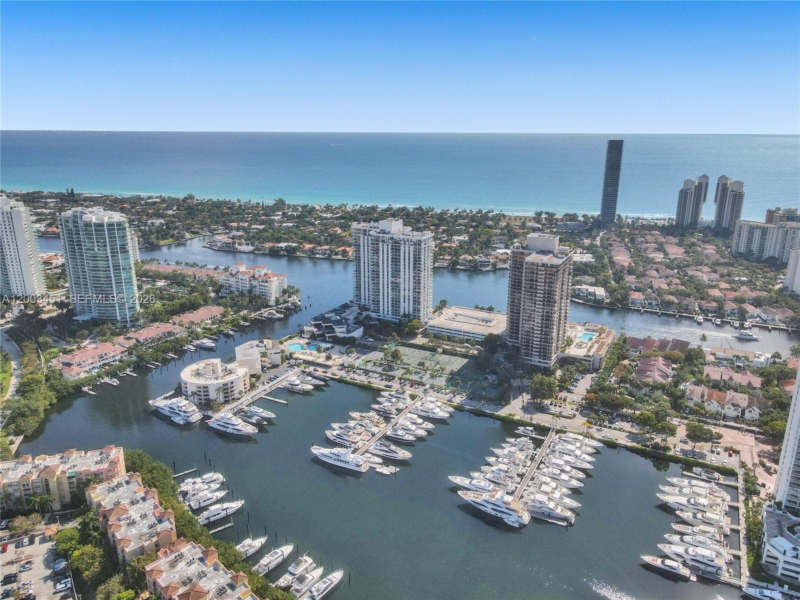 19667 Turnberry Way 9B photo 13