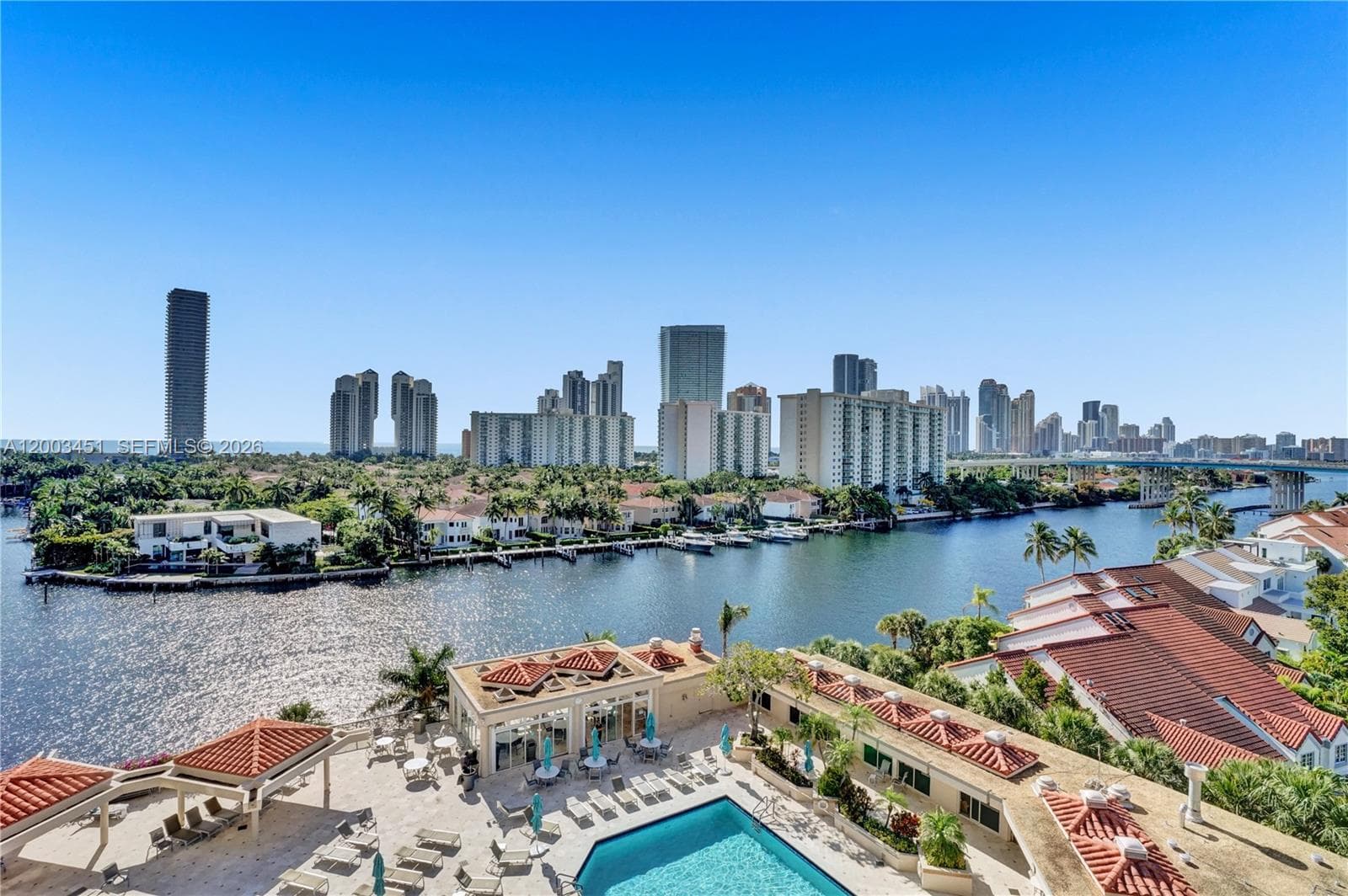 19667 Turnberry Way 9B photo 1