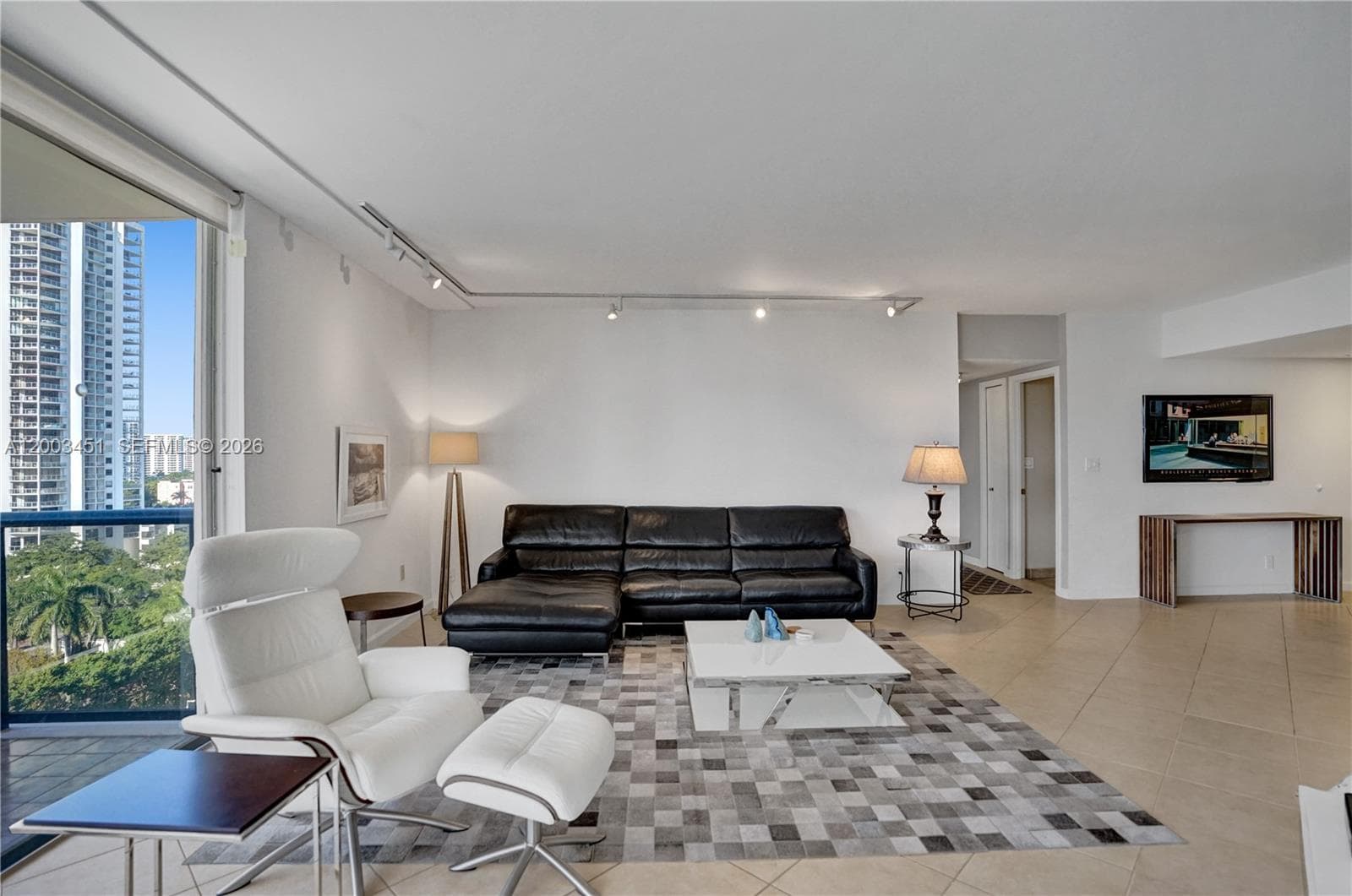 19667 Turnberry Way 9B photo 19