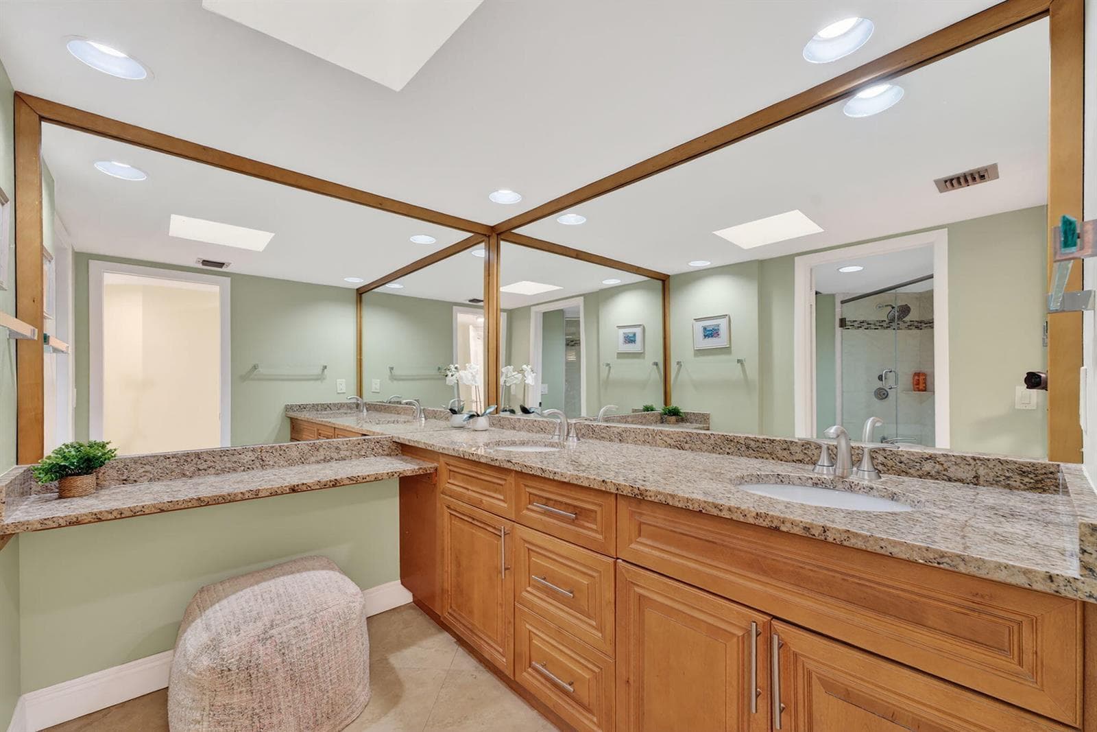 3610 S Ocean Boulevard 610 photo 10