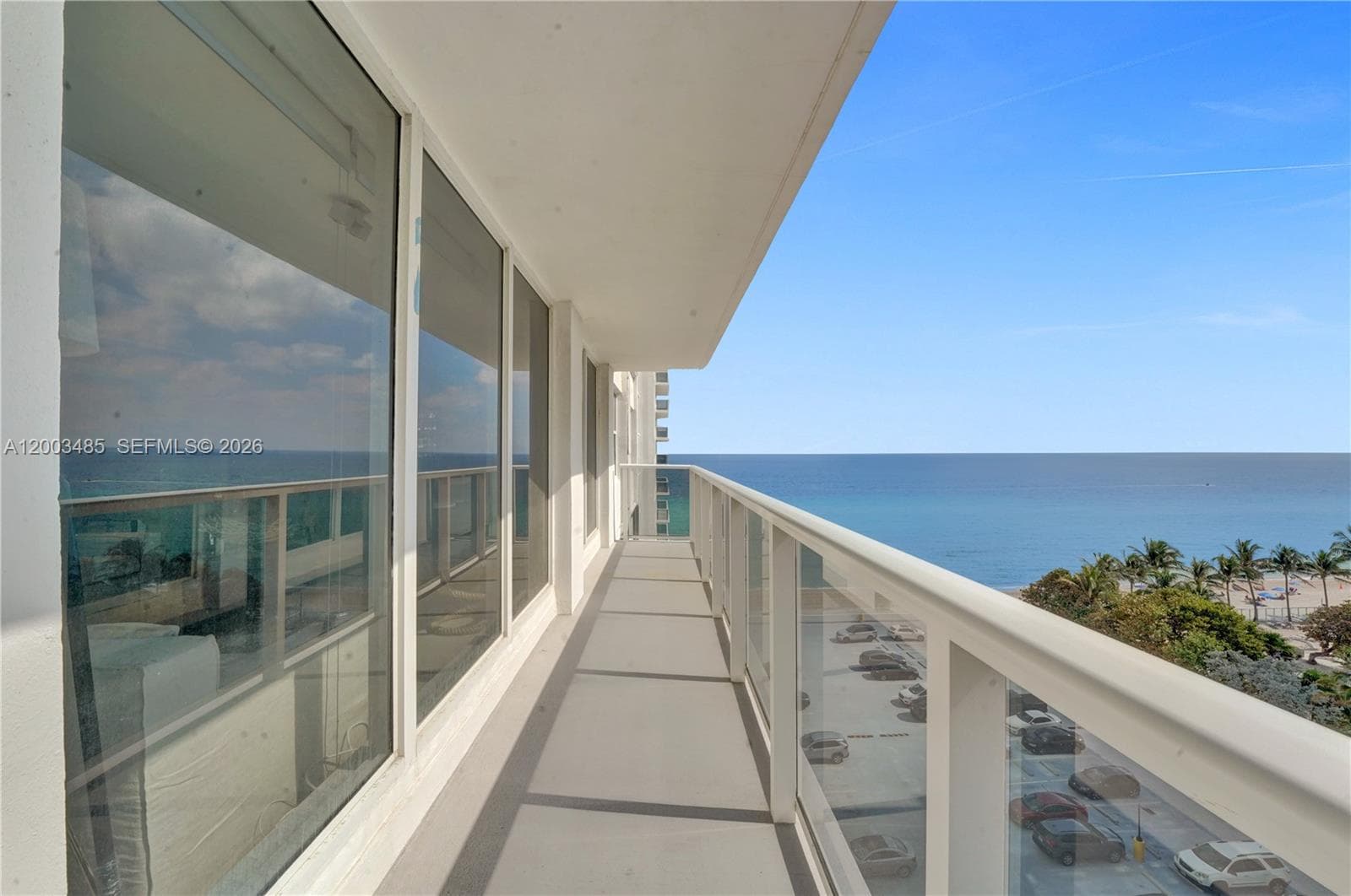 2751 S Ocean Dr 908S photo 2