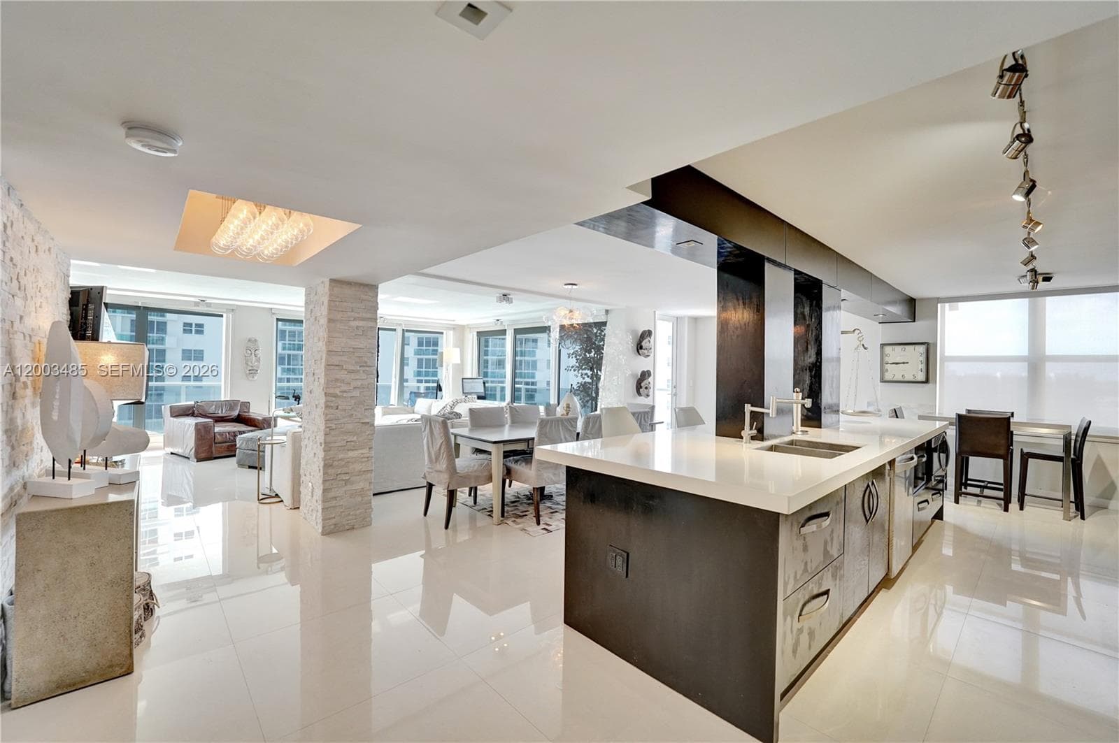 2751 S Ocean Dr 908S photo 14