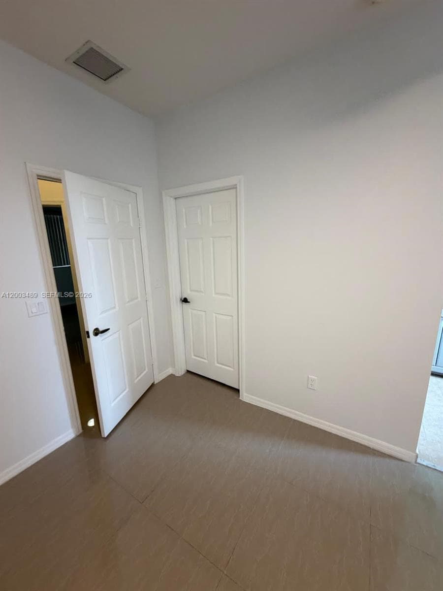 4953 Windward Way 4202 photo 12