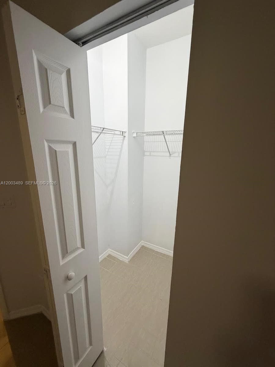 4953 Windward Way 4202 photo 9