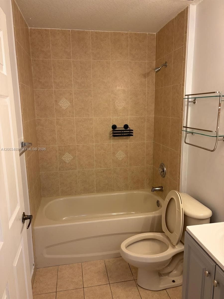 4953 Windward Way 4202 photo 18