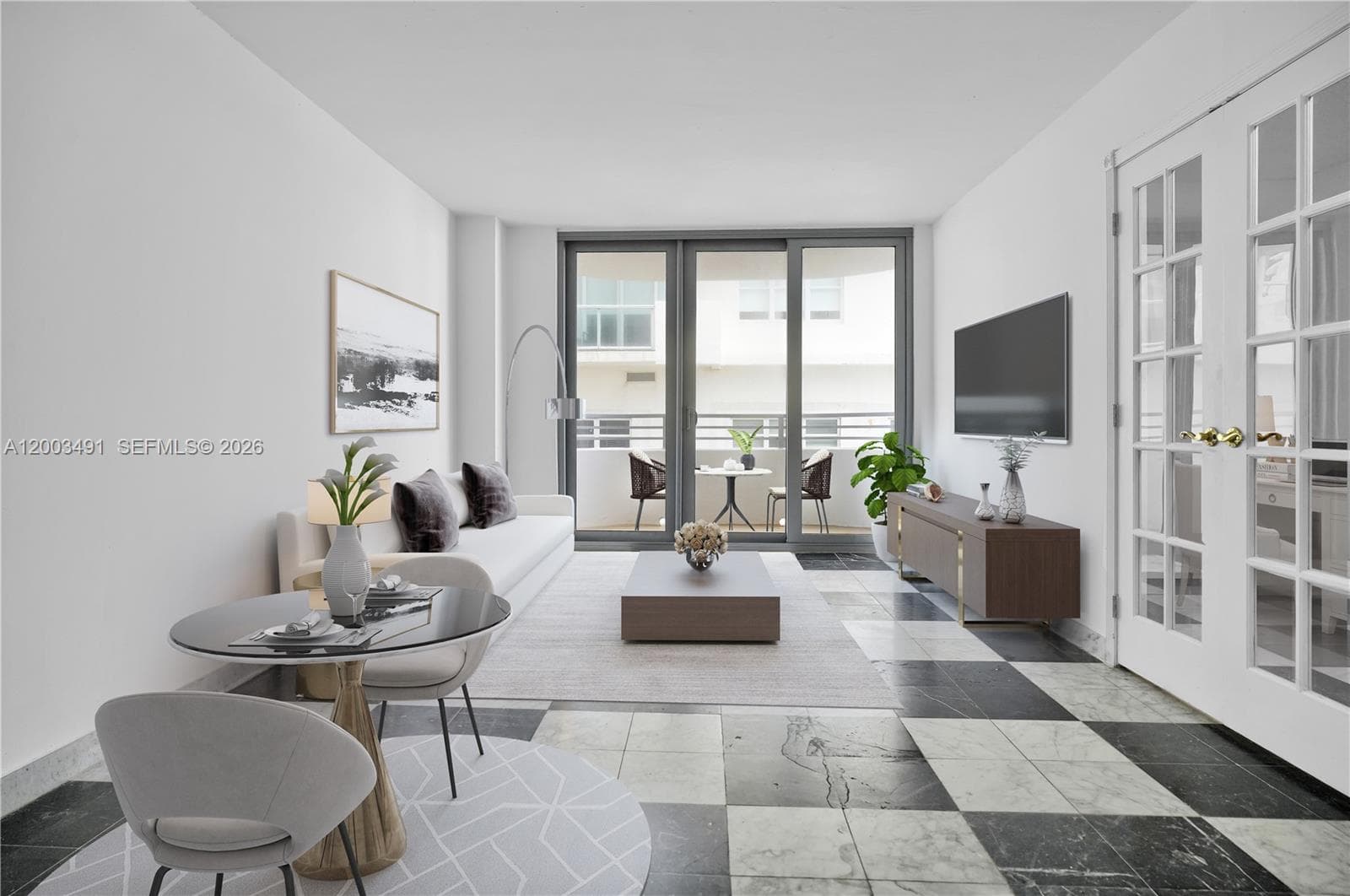 5555 Collins Ave 3C photo 1