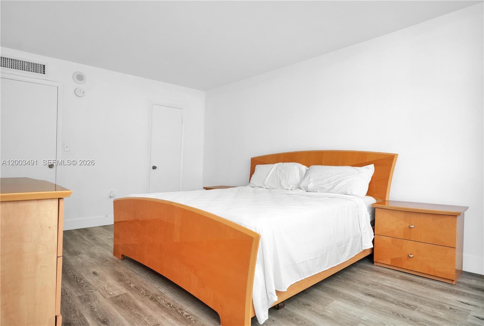 5555 Collins Ave 3C photo 10