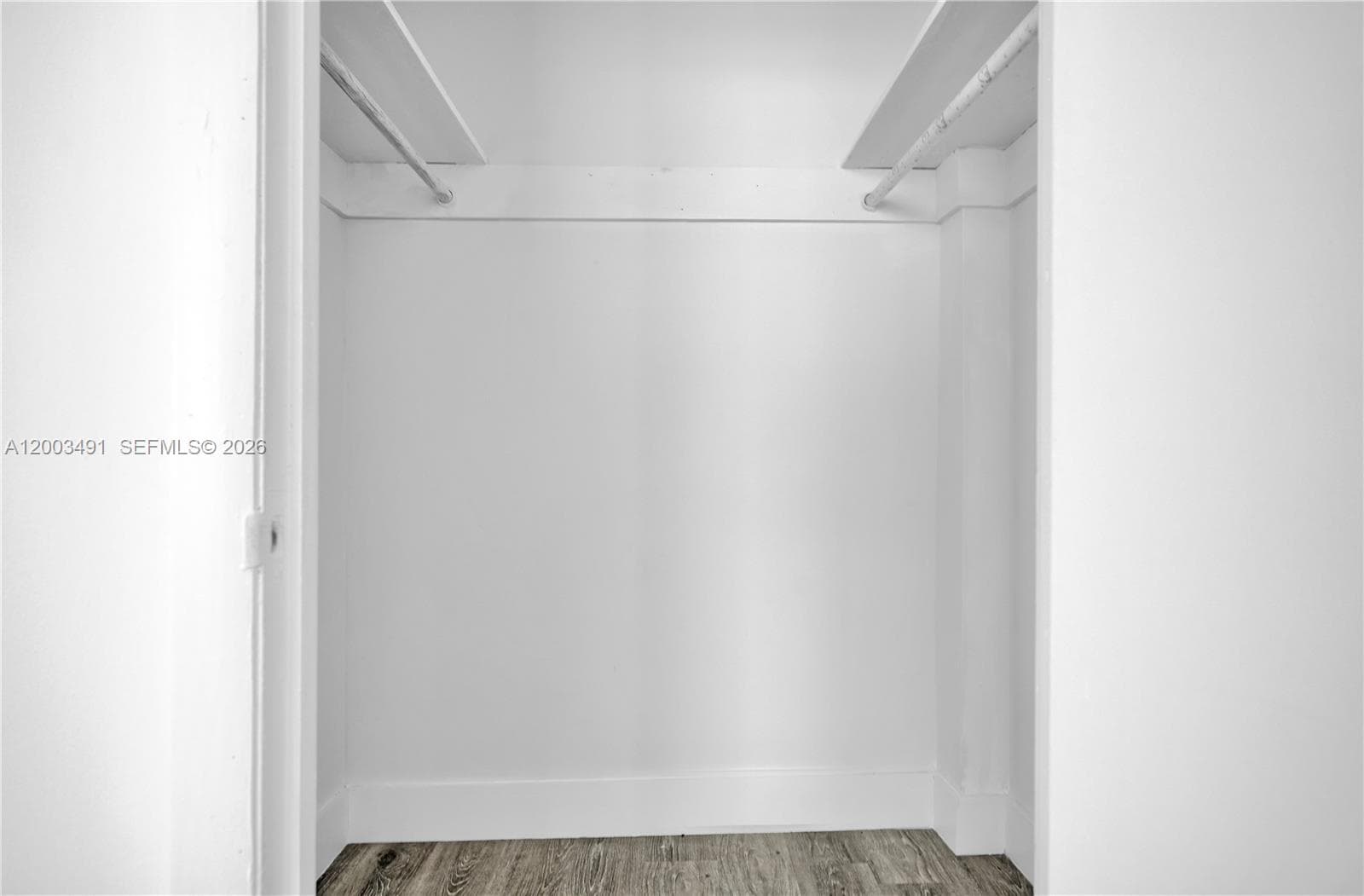 5555 Collins Ave 3C photo 11