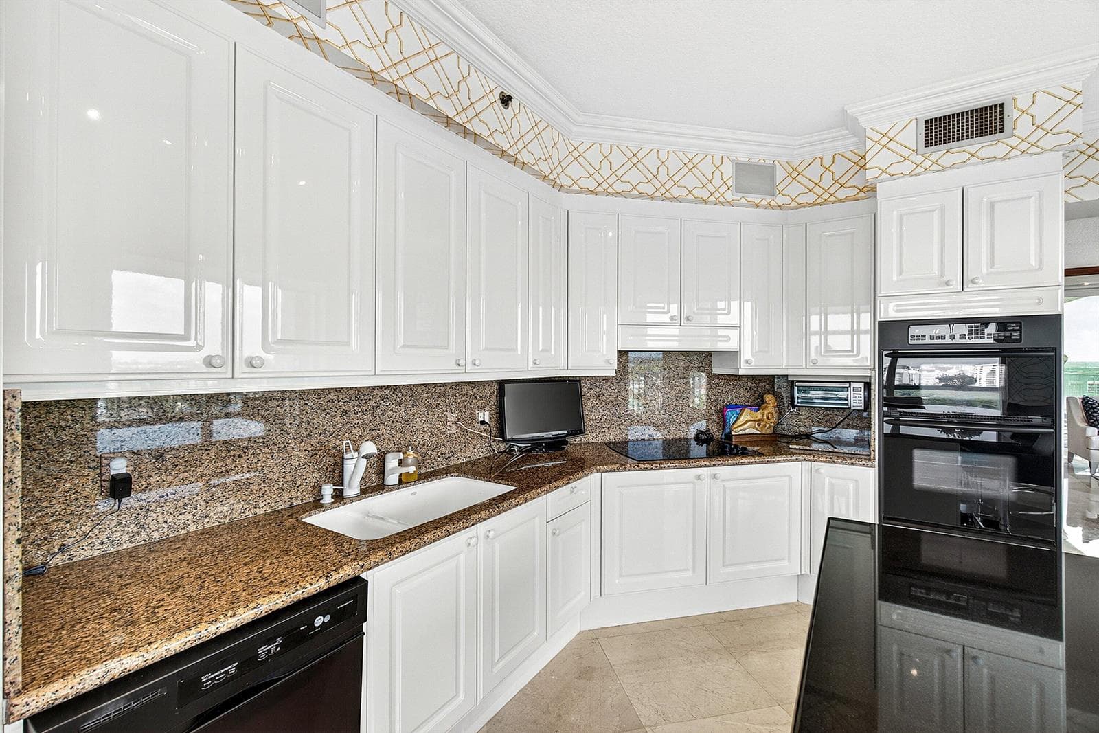 3720 S Ocean Boulevard 1510 photo 22