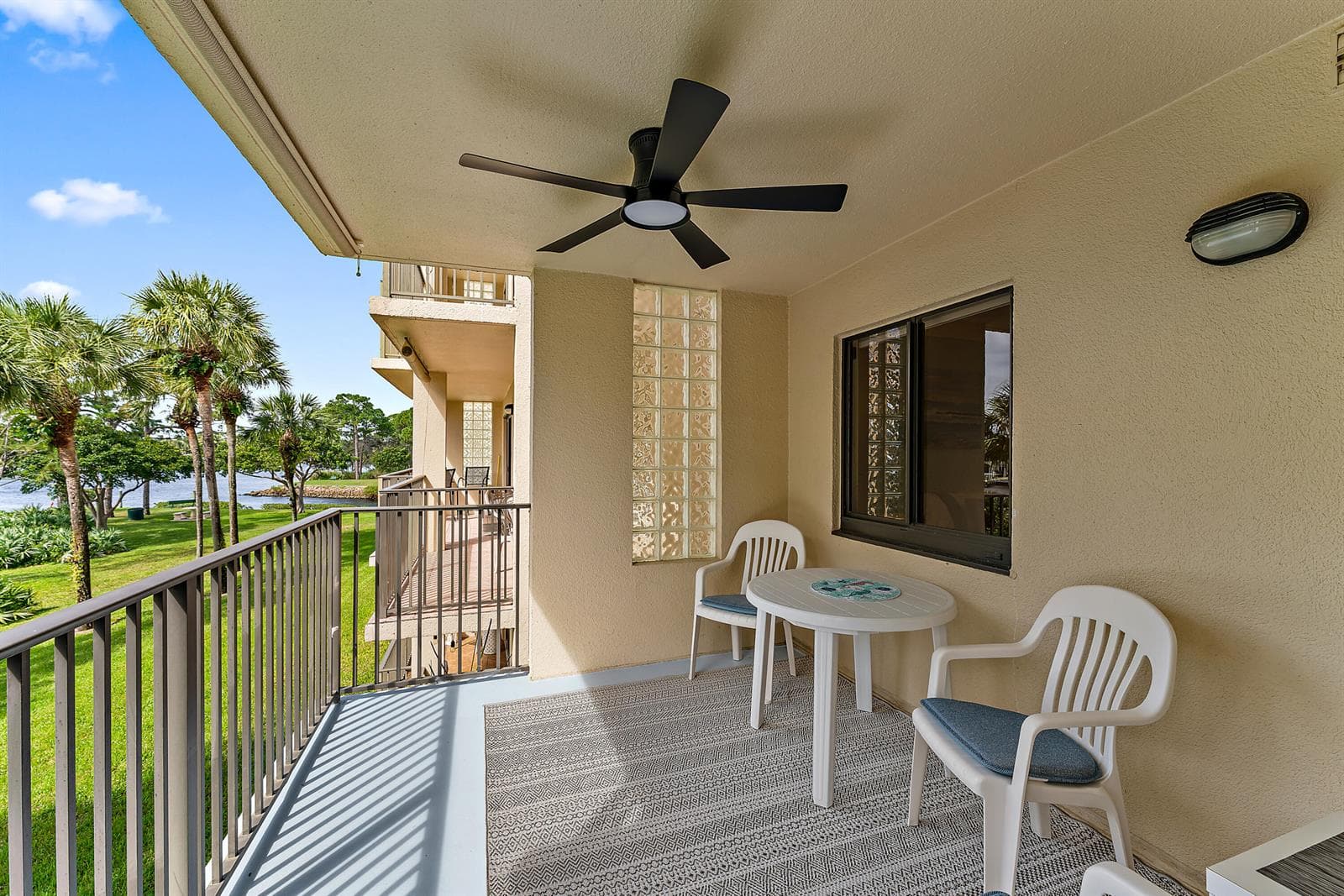 1001 Seafarer Circle 204 photo 23