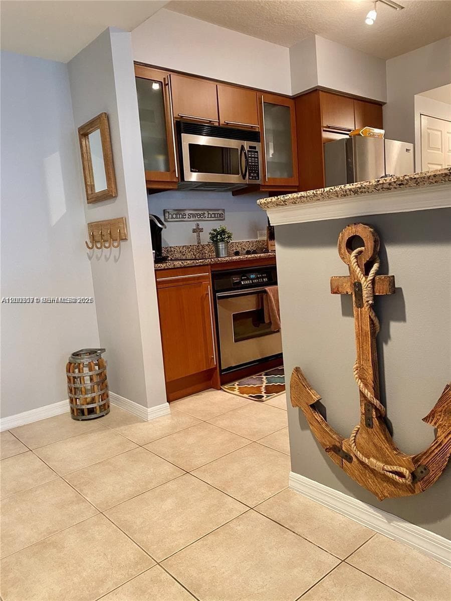 2080 S Ocean Dr 707 photo 15