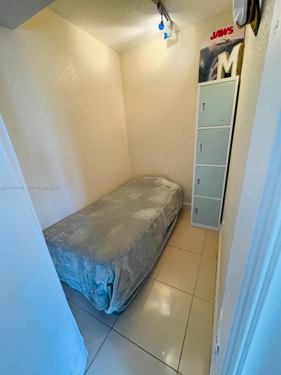 3601 170th St 202 photo 9