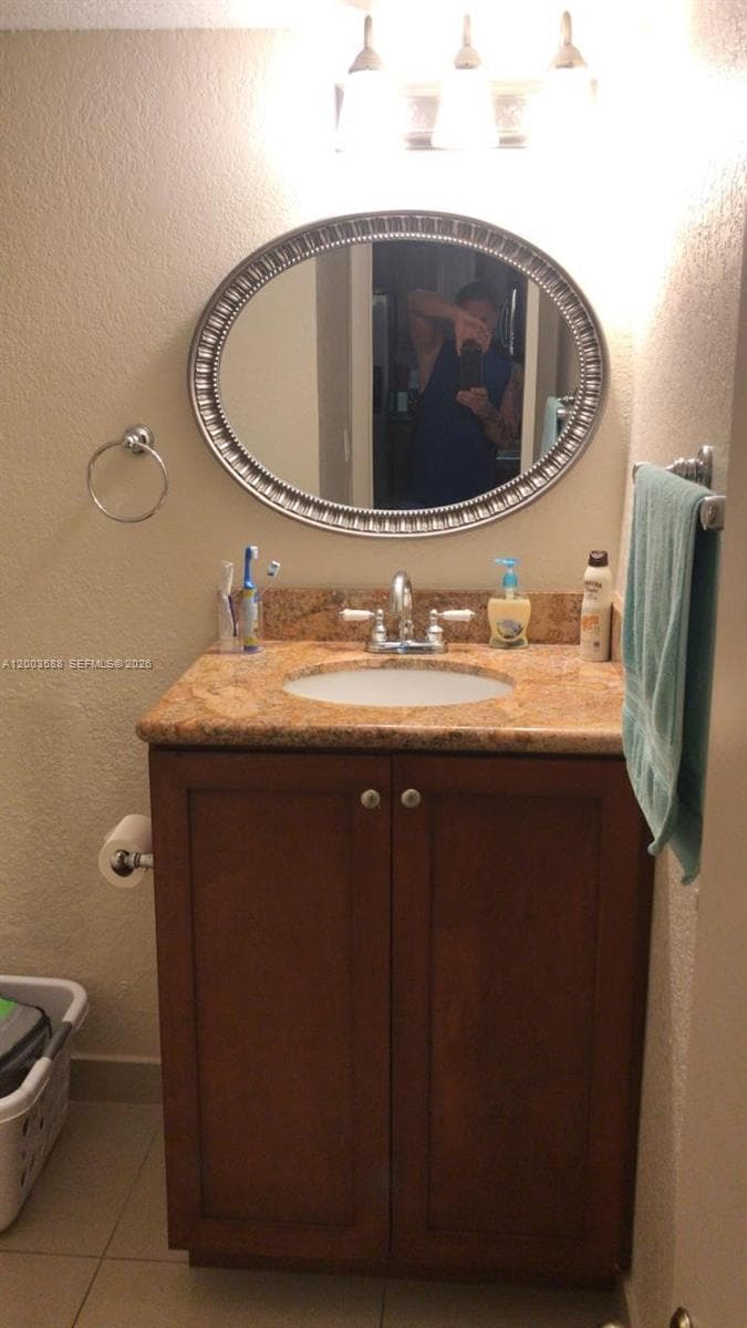 3601 170th St 202 photo 10