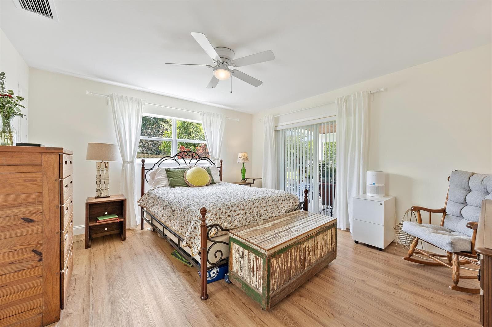 9831 Hyacinth Circle S photo 12