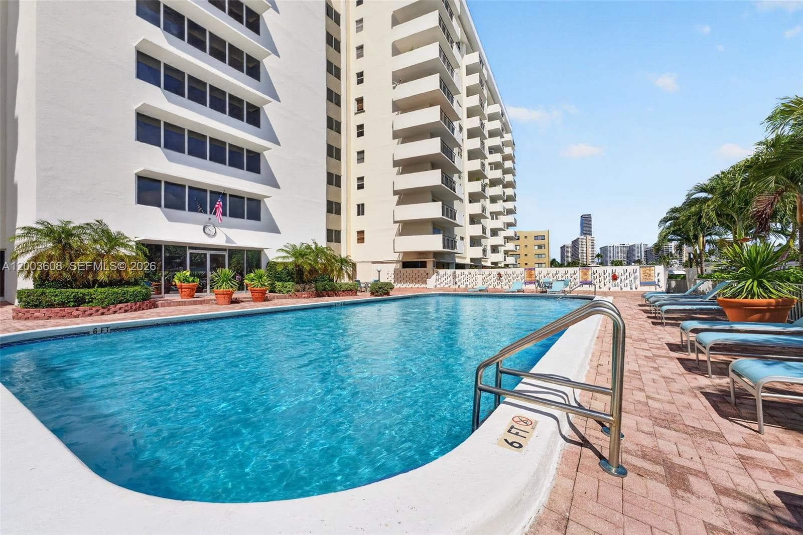 401 Golden Isles Dr 303 photo 15