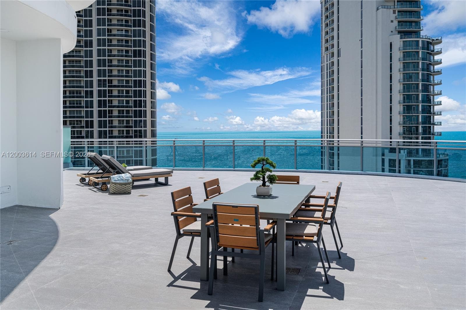 17550 Collins Ave PH1 photo 5