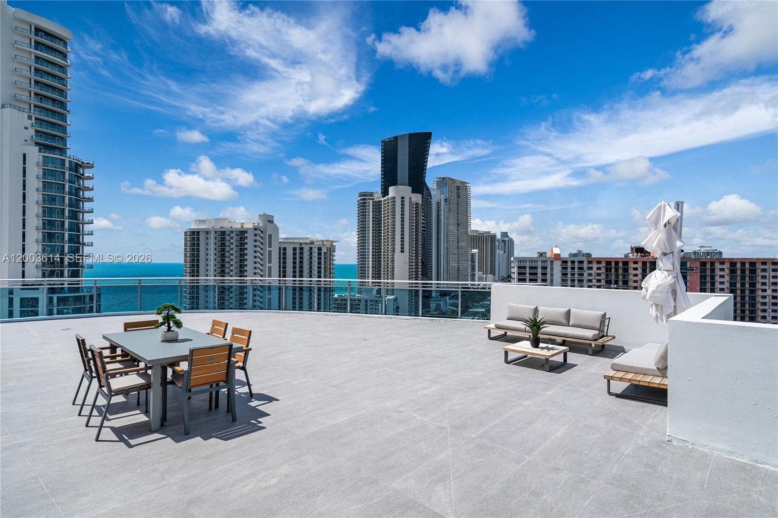 17550 Collins Ave PH1 photo 10