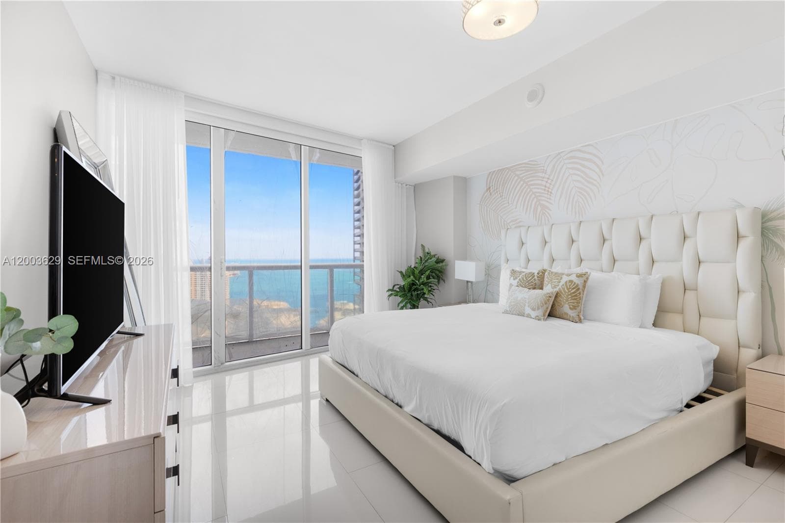 485 Brickell Ave 4501 photo 14