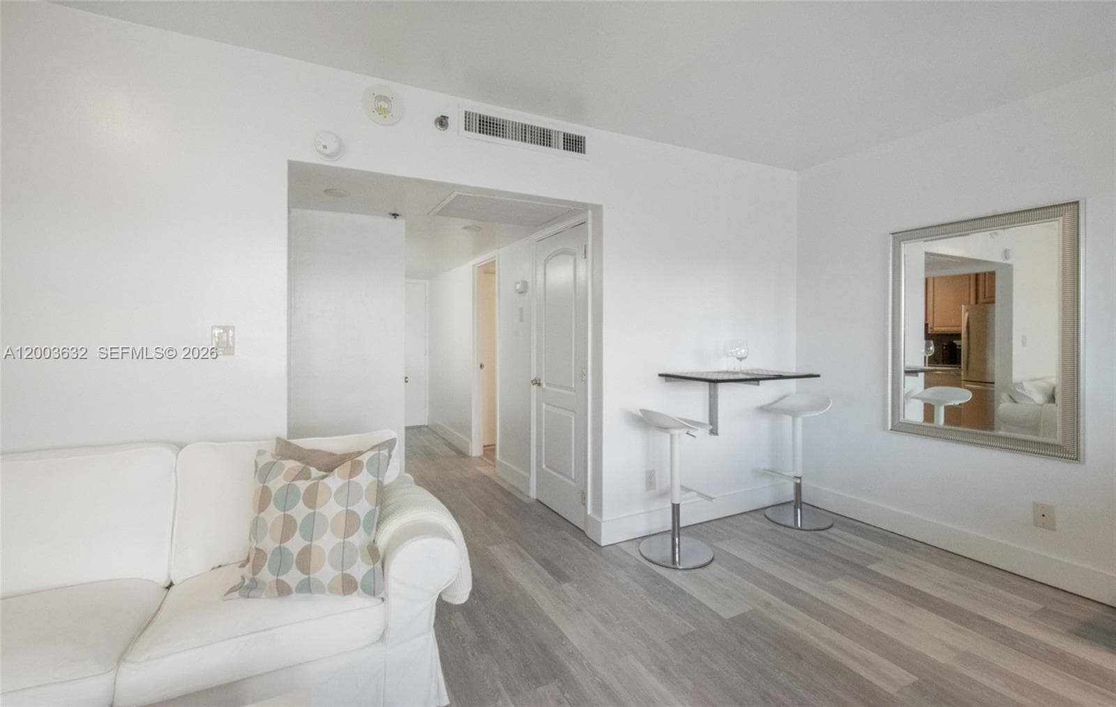 100 Lincoln Rd 439 photo 3