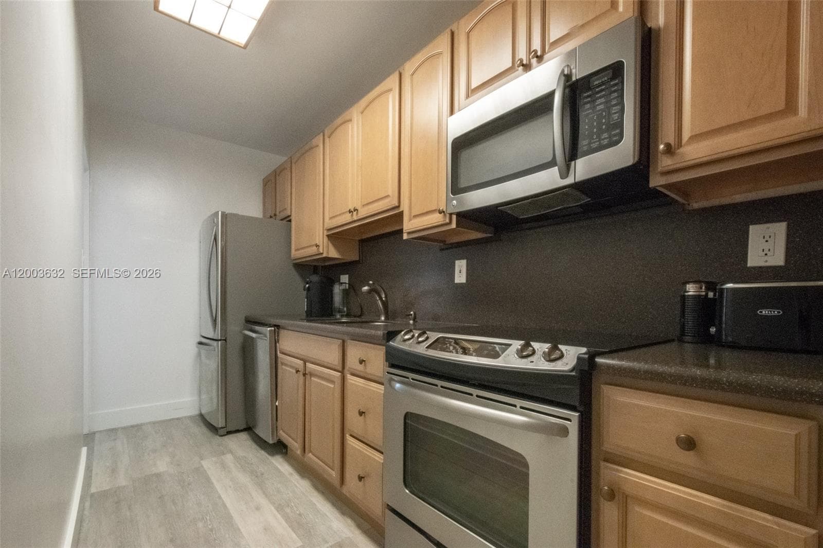 100 Lincoln Rd 439 photo 11