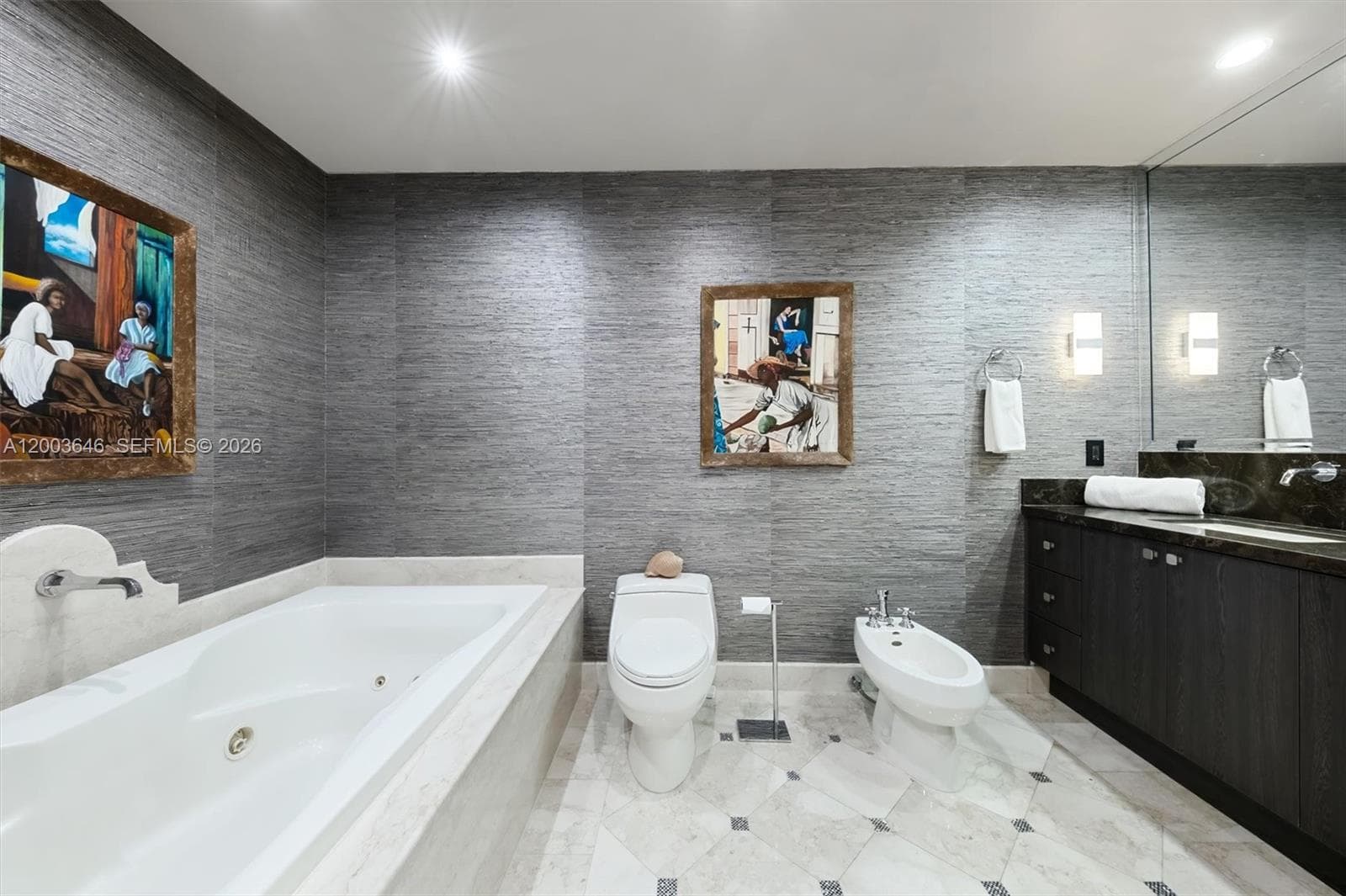 100 Pointe Dr 702 photo 23