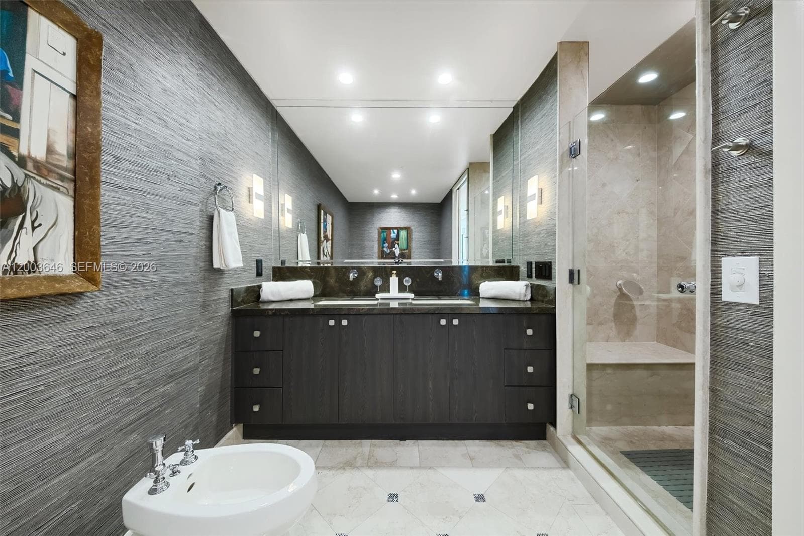 100 Pointe Dr 702 photo 24