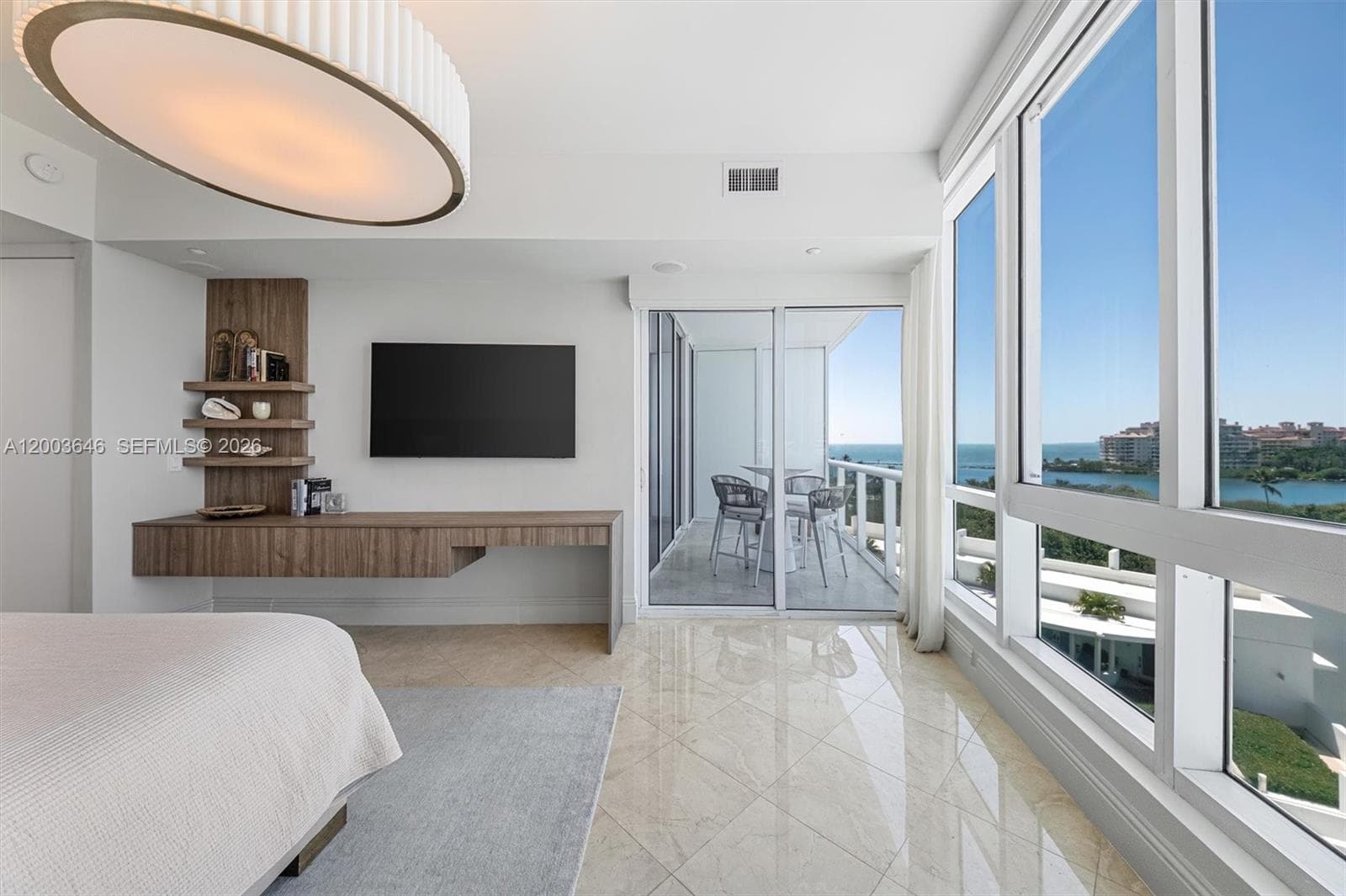 100 Pointe Dr 702 photo 15