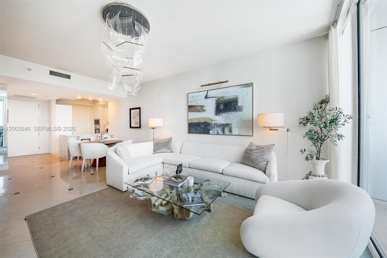 100 Pointe Dr 702 photo 8