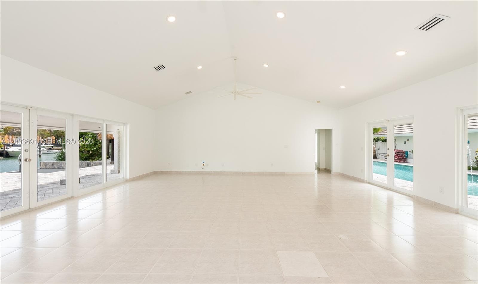 141 Cape Florida Dr photo 6
