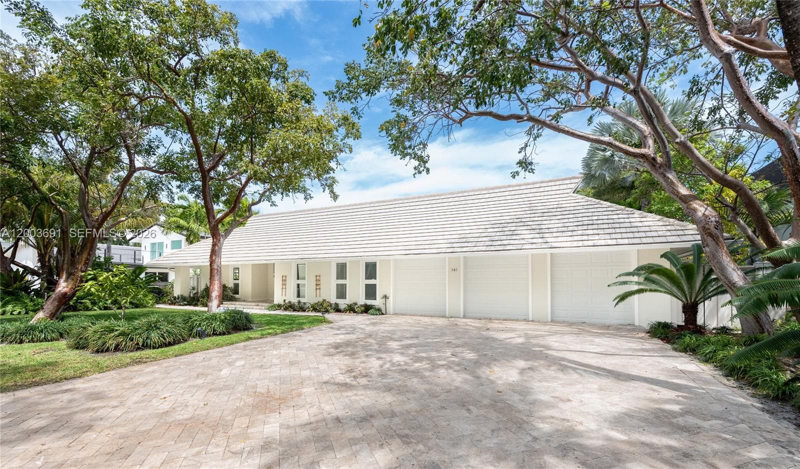 141 Cape Florida Dr photo 17