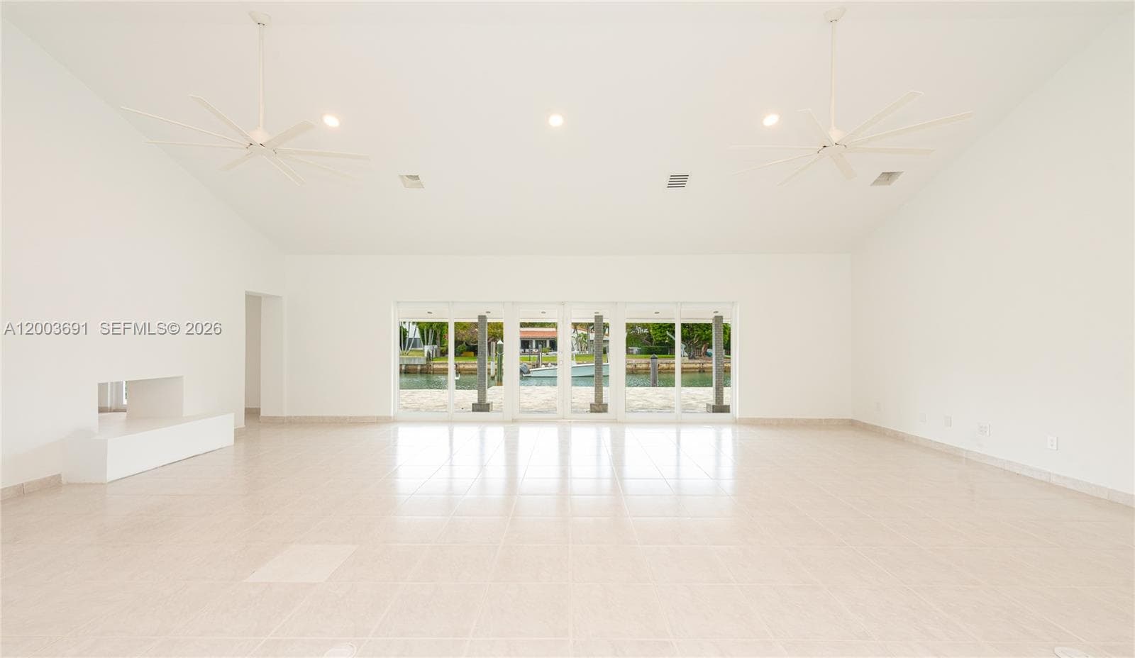 141 Cape Florida Dr photo 5