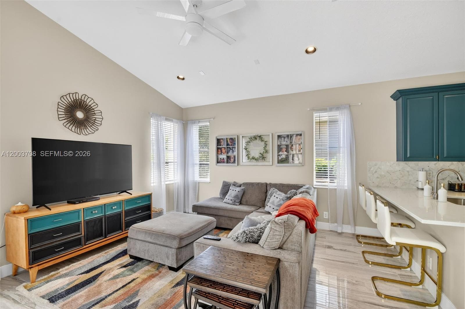 7579 Via Luria photo 23