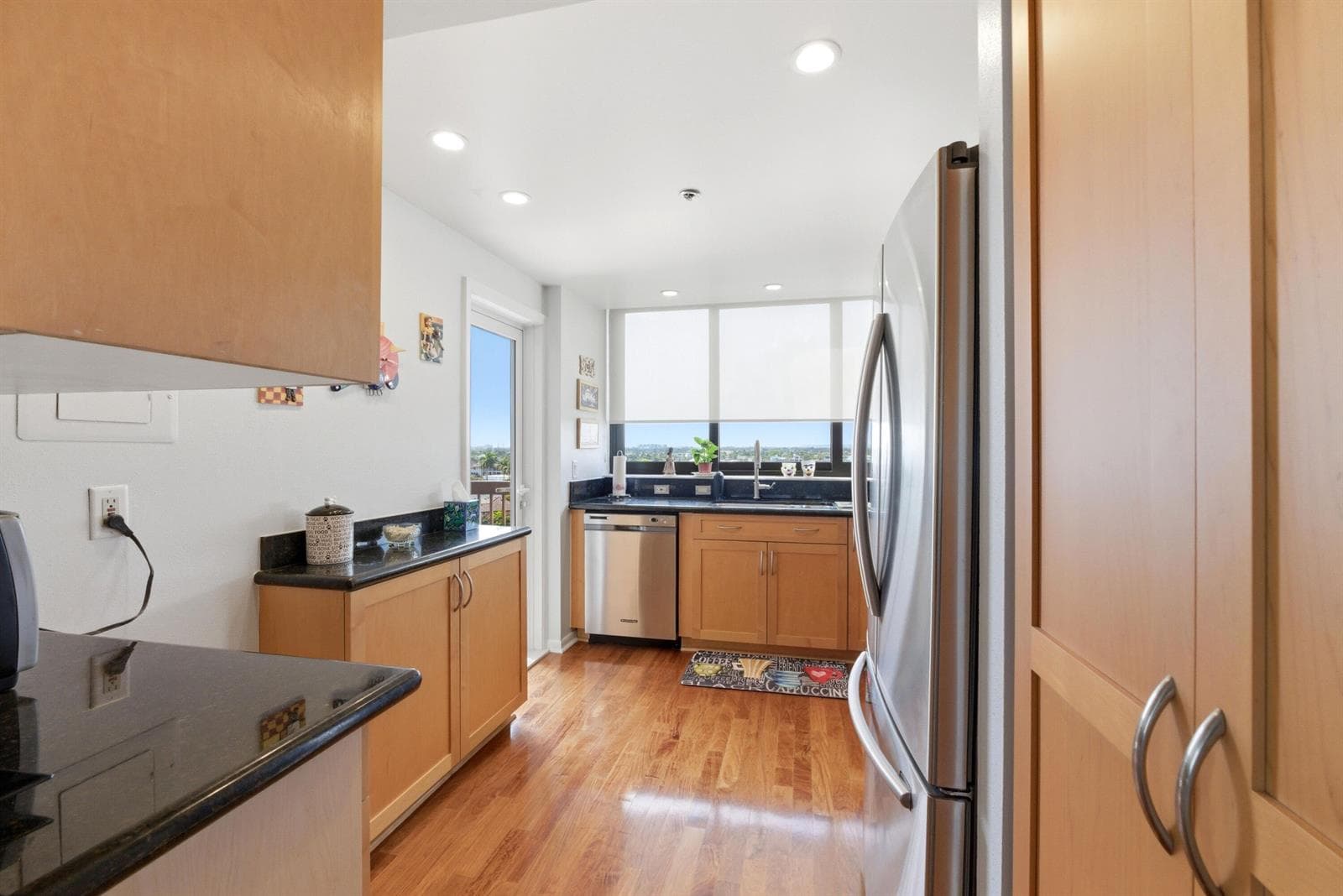 1361 South Ocean 808 photo 19