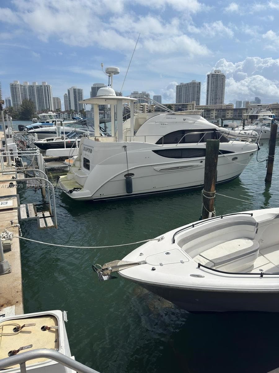 18041 BISCAYNE BLVD PH01 photo 20