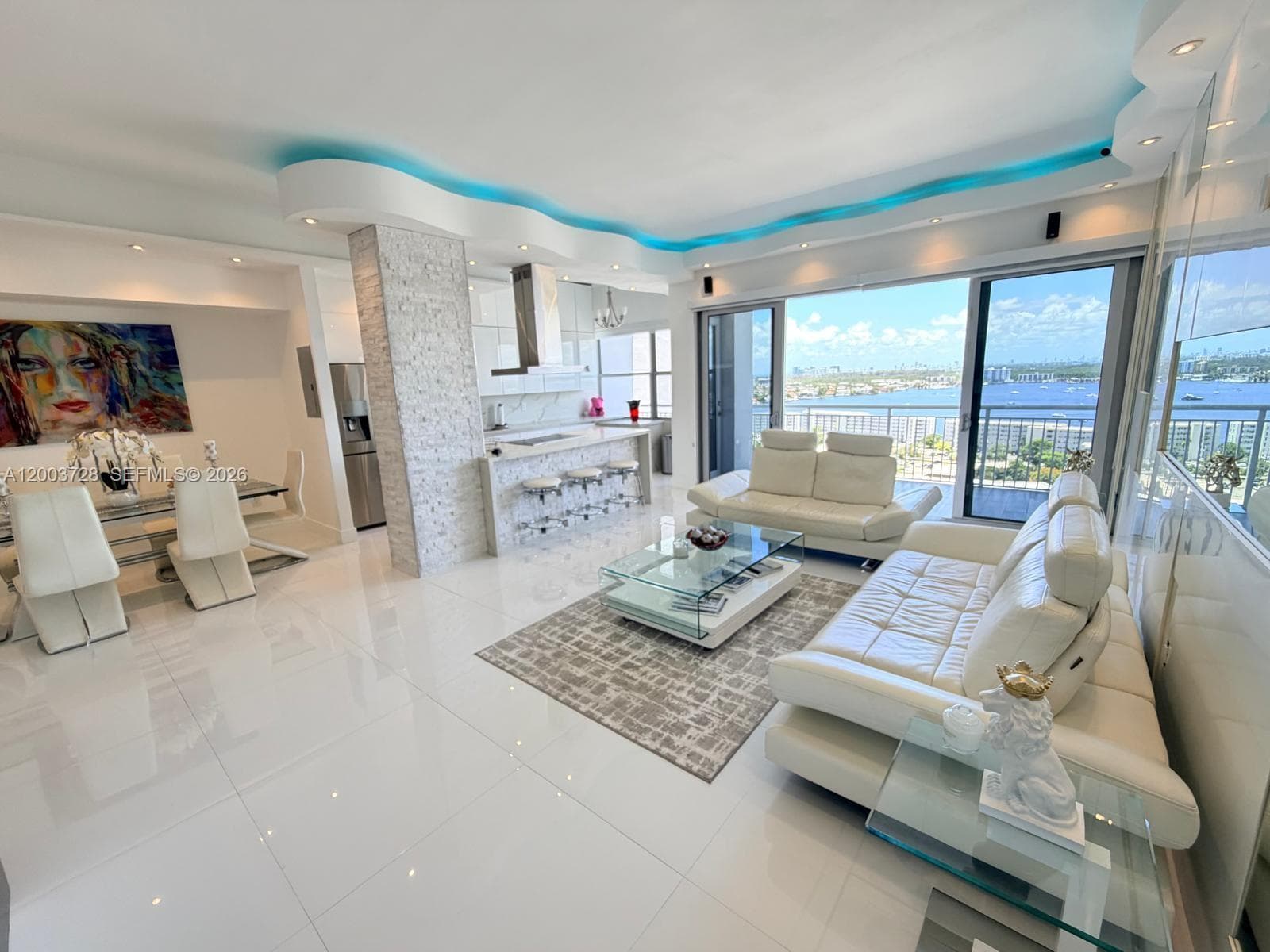 18041 BISCAYNE BLVD PH01 photo 4