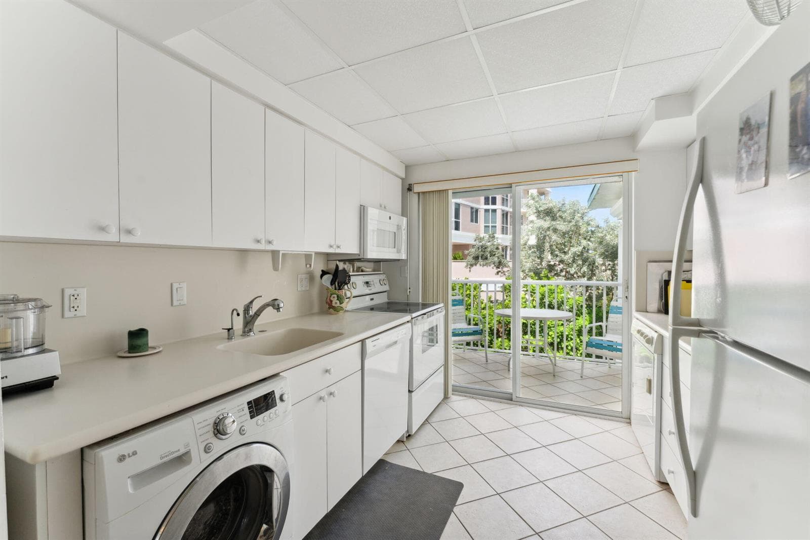 1470 S Ocean Boulevard 1002 photo 13