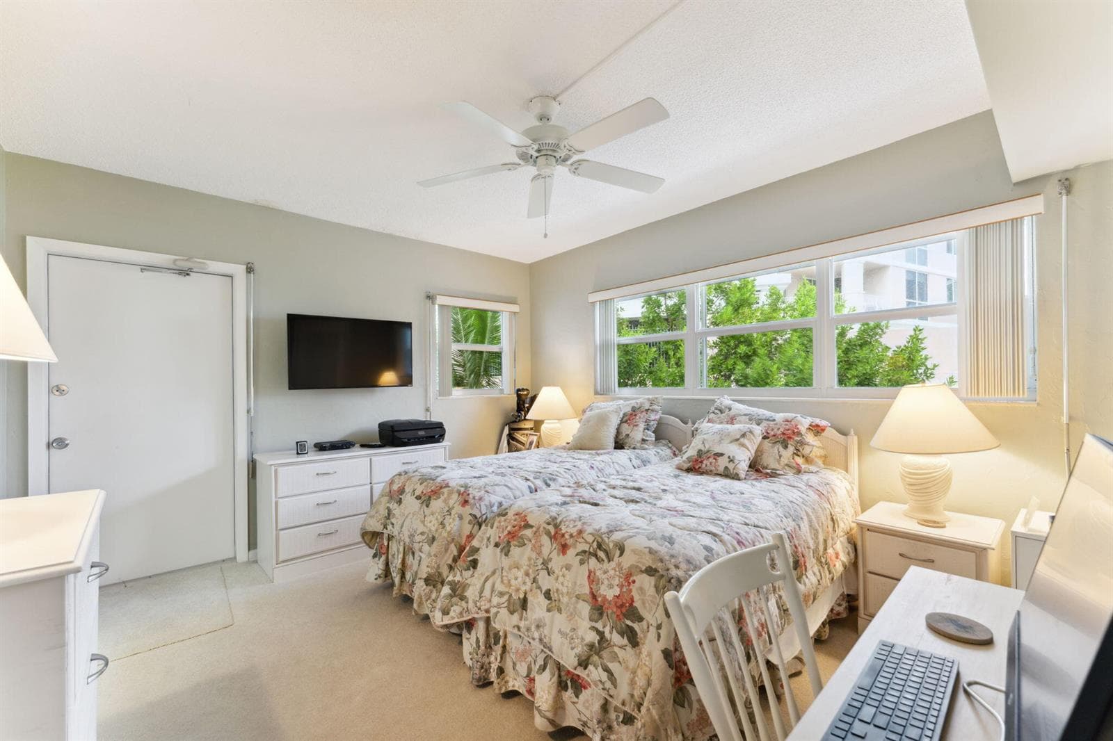 1470 S Ocean Boulevard 1002 photo 16