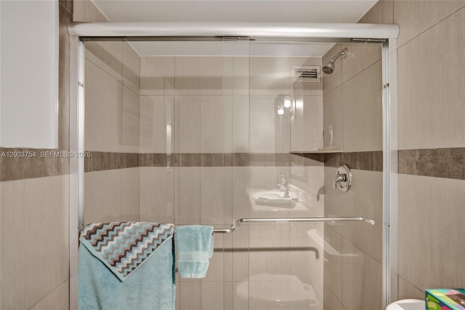 410 Golden Isles Dr 408 photo 10