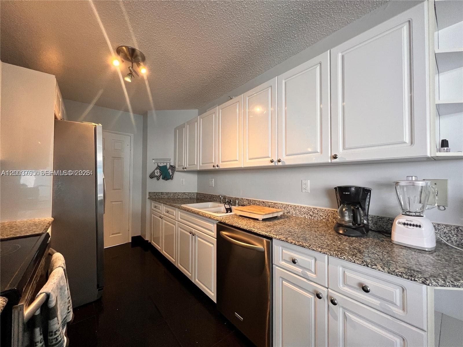 16711 Collins Ave 602 photo 11