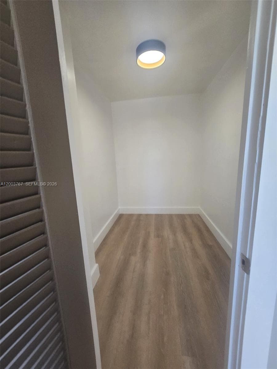9800 Bay Harbor Dr 305 photo 12