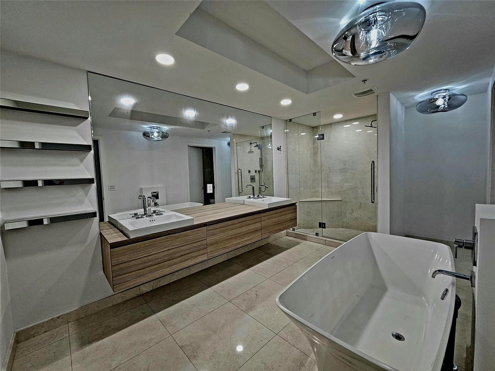 17301 Biscayne Boulevard 406 photo 19