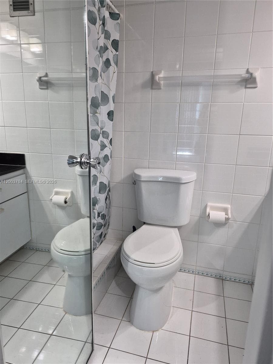 2655 Collins Ave 2406 photo 14