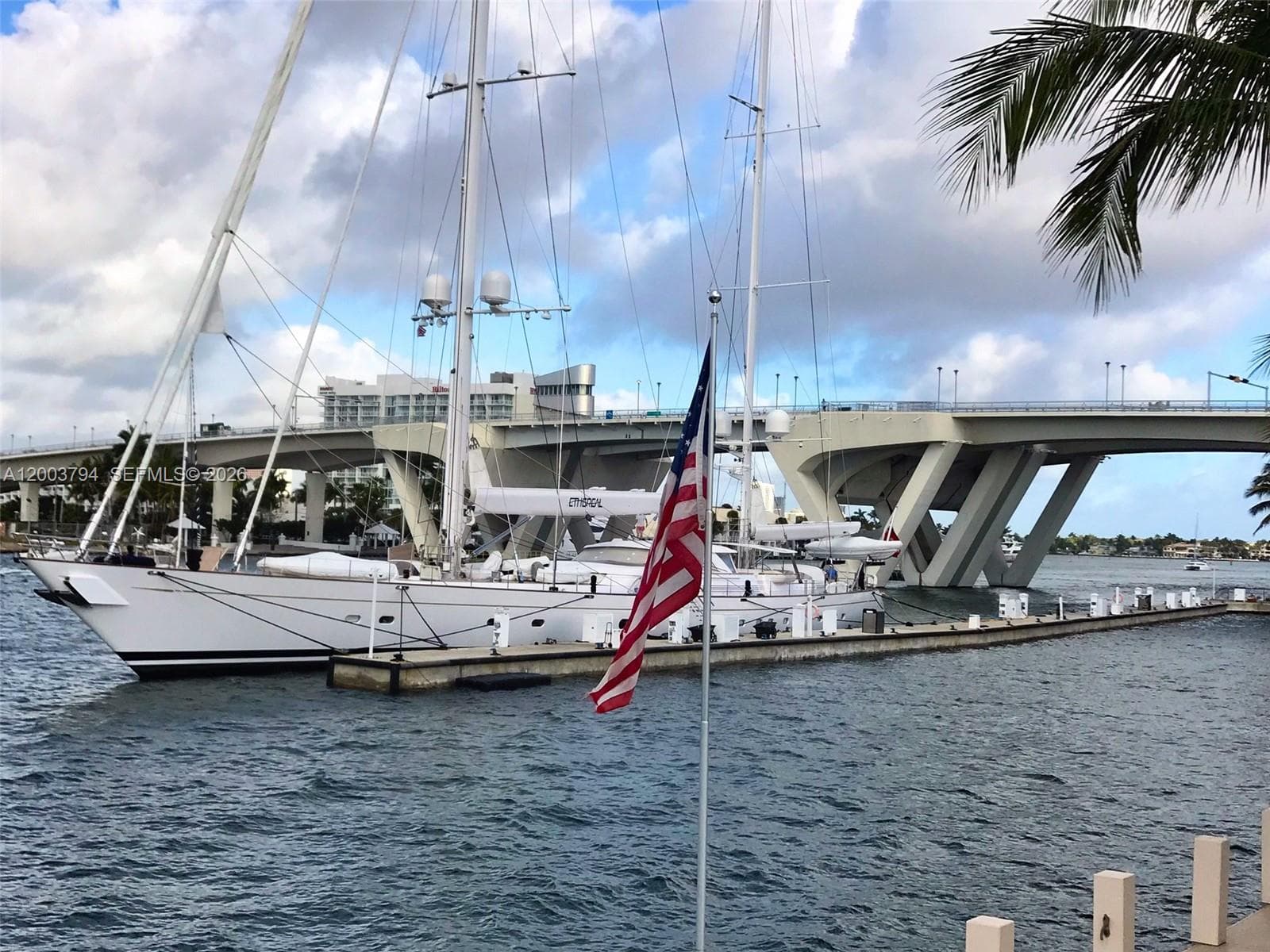 1775 Harbourview Dr 11 photo 4