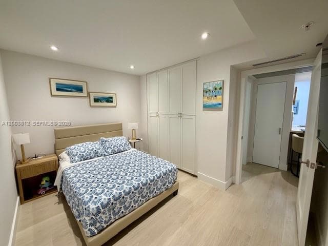 2501 Ocean Dr 833 photo 10