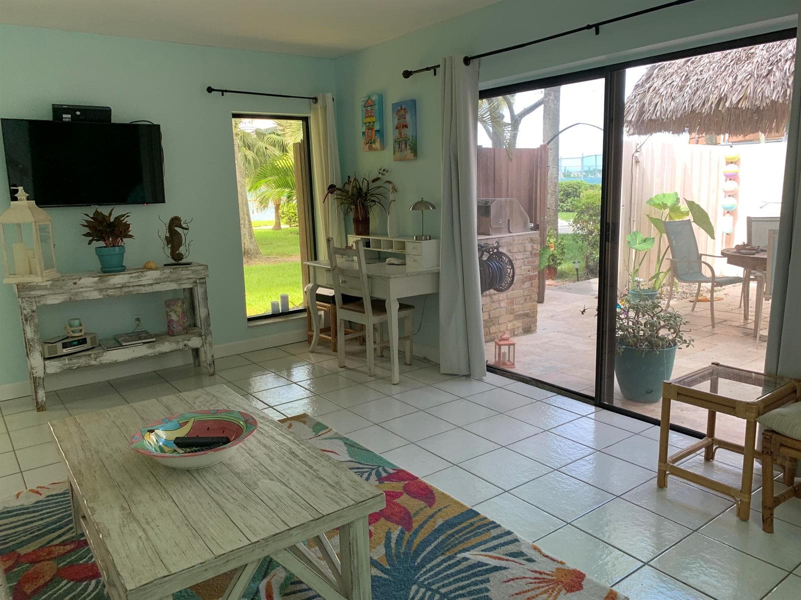 825 Center Street 21b photo 8