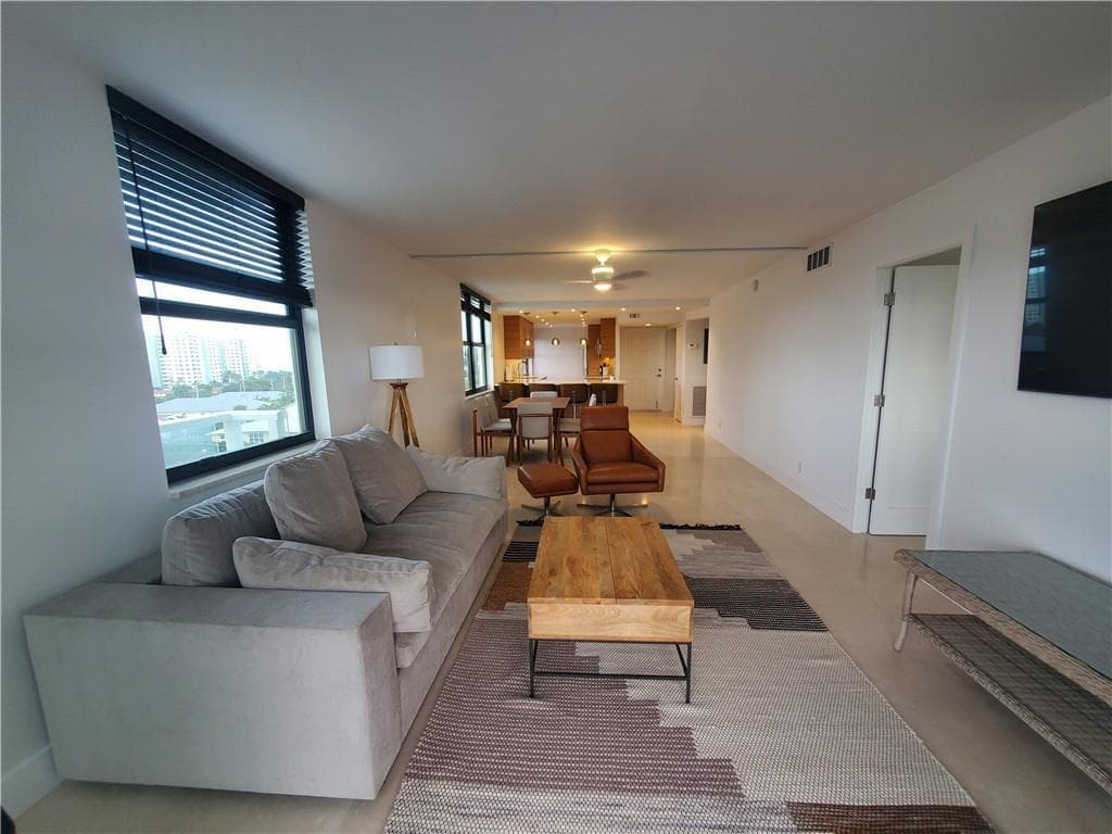 1401 N Riverside Drive 807 photo 25