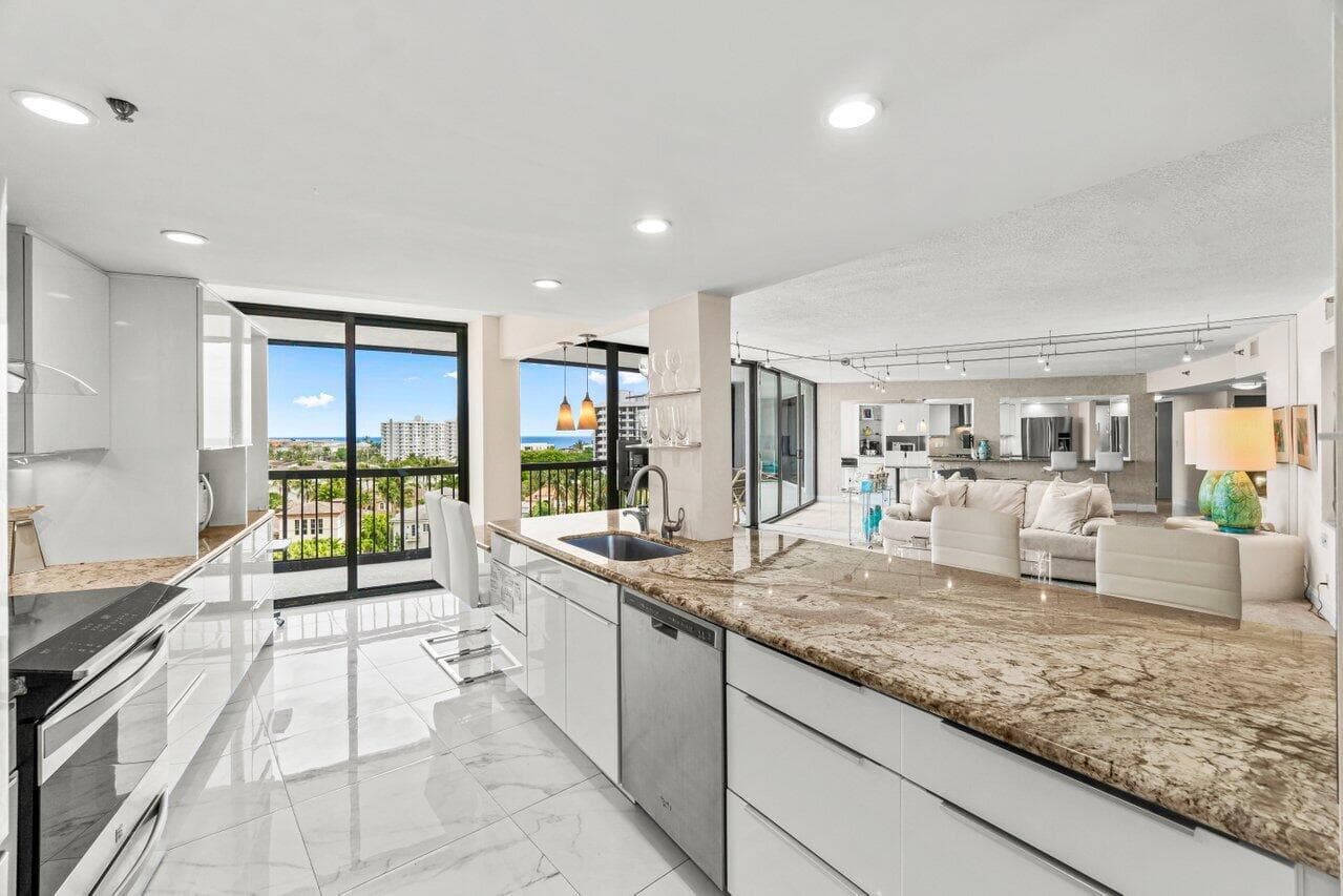 4740 S Ocean Boulevard 903 photo 10