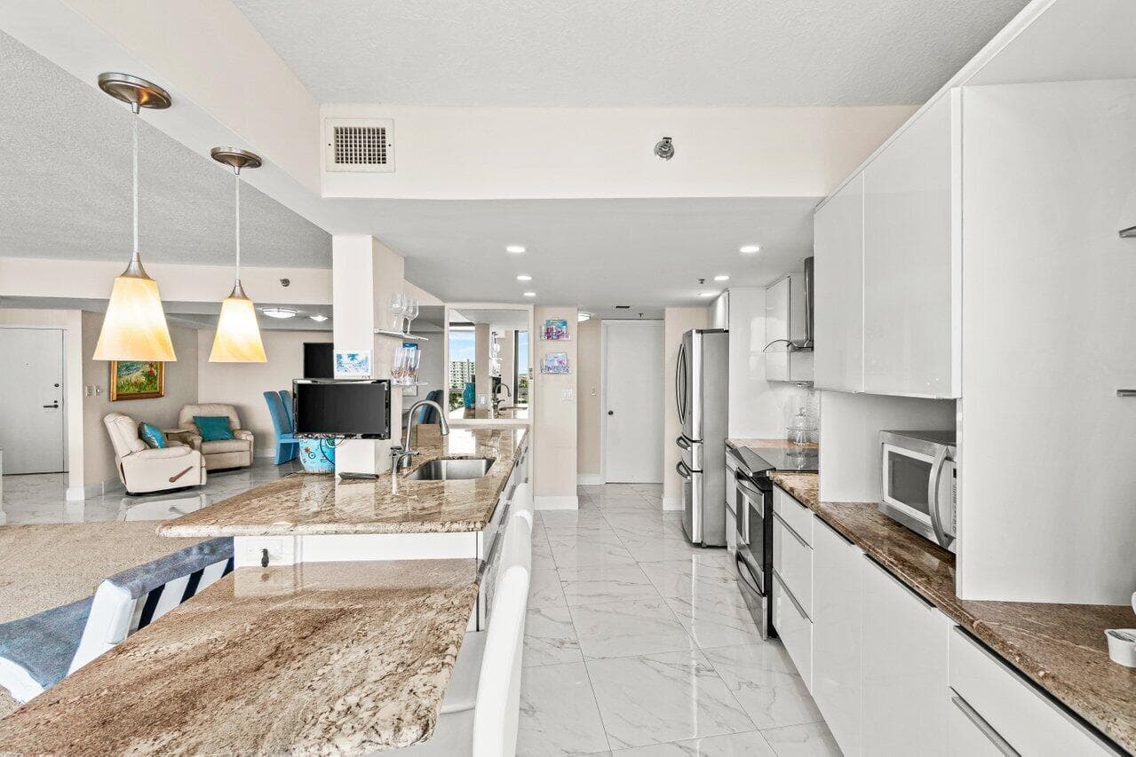 4740 S Ocean Boulevard 903 photo 15