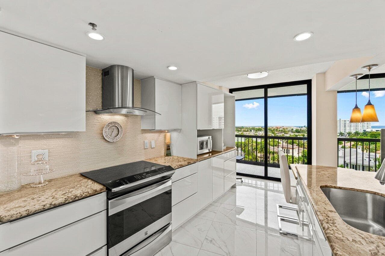 4740 S Ocean Boulevard 903 photo 11