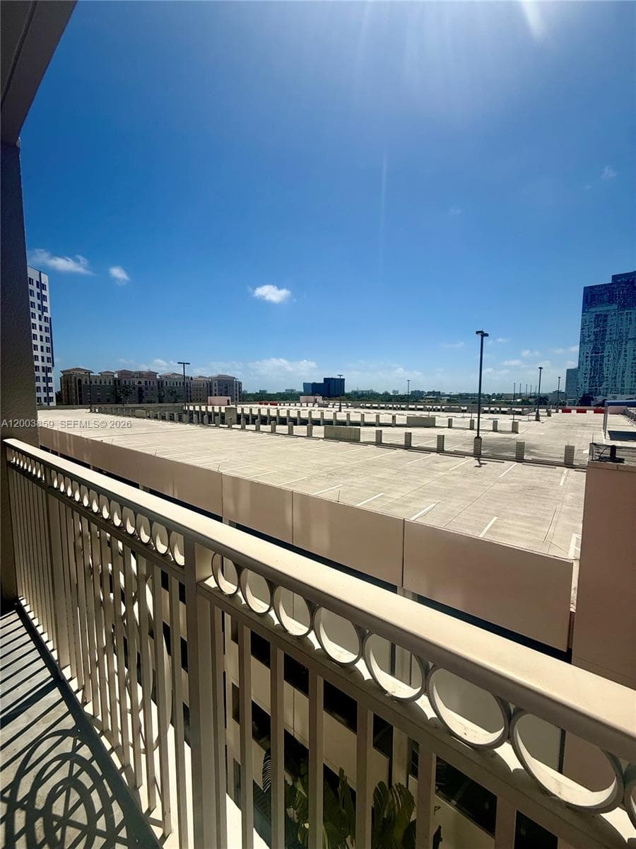 511 5th Ave 611 photo 25